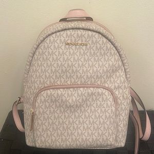 Micheal kors backpack